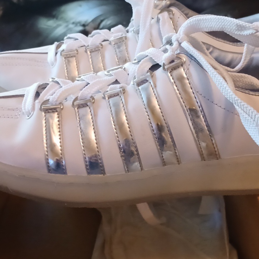 K-Swiss mens shoes